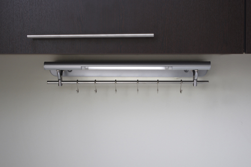 45270 ΦΩΤΙΣΤΙΚΟ ΤΟΙΧΟΥ ΚΟΥΖΙΝΑΣ 580Χ135Χ85 (CAB90-8)