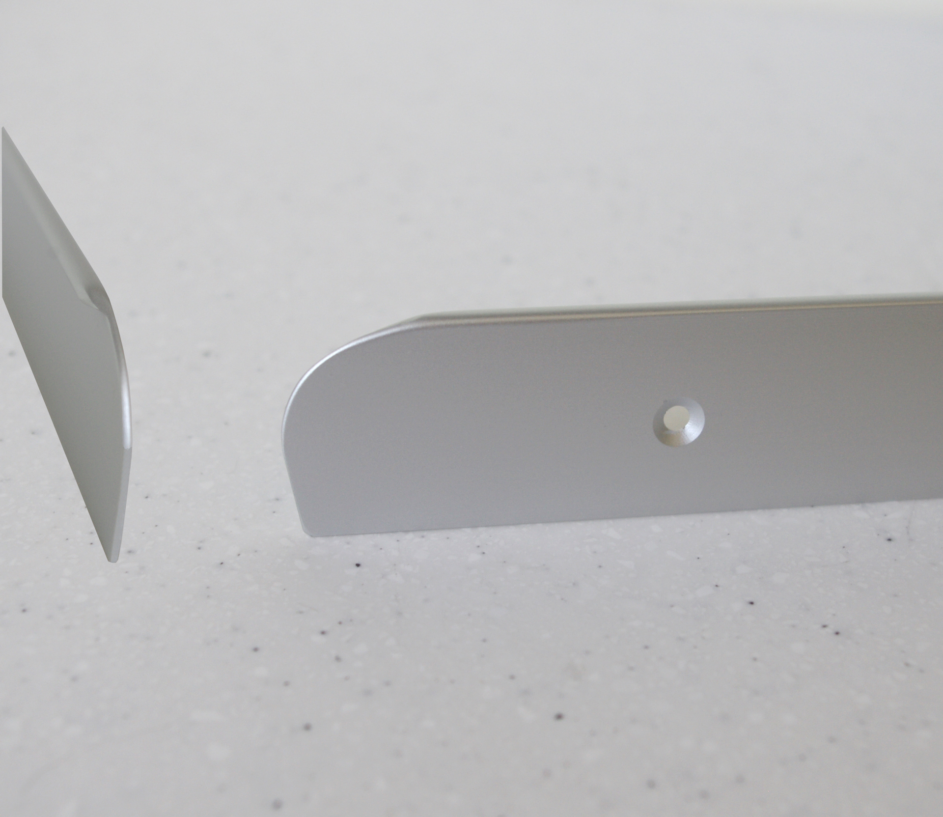 46487 ΣΟΚΟΡΟ ΠΑΓΚΟΥ ΒΙΔΩΤΟ ΑΛΟΥΜΙΝΙΟ 4 Χ 64CM