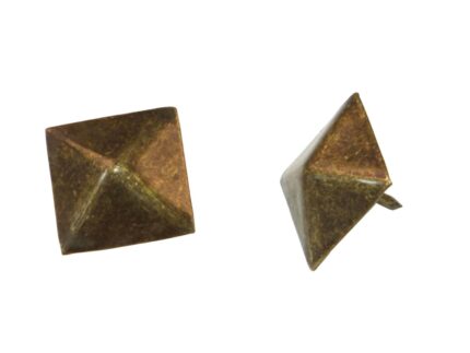 Καμπαράς κεφάλι πυραμίδα 40x33mm μπρονζέ αντικέ